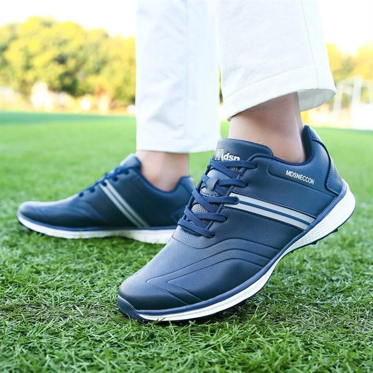 Breathable Lace-up Golf Shoes